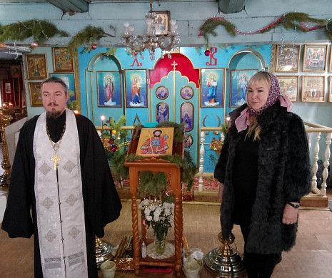 Икону мученика Иоанна Воина с частичкой мощей передали в дар храму Преображения Господня в Пучеже 